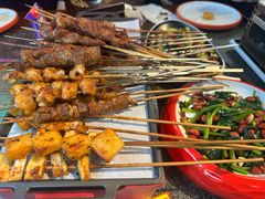 -路边边.炒菜烧烤.音乐餐厅(良乡长虹店)