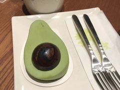 绿色星丸子蛋糕-星巴克(上海虹桥站2A检票口)