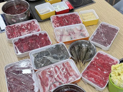 -杨老板·海鲜集市火锅·鲜切牛肉(中防万宝店)