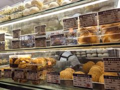 -白玉兰食品甜凤店(合生汇店)