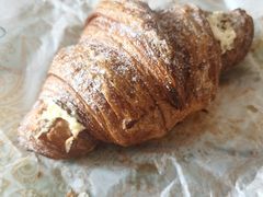 泡芙羊角-OUR Bakery(三里屯太古里店)
