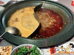 -生活如沸·顺德水牛奶火锅(大学路店)