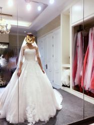 -南京宝娜嫁衣婚纱礼服馆(中央路店)
