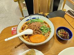-贯一台湾牛肉面(八一七中路店)