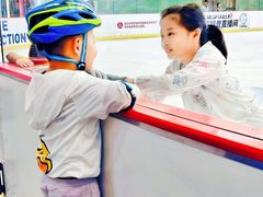 -冠军冰场CHAMPION RINK(百年港湾奥特莱斯店)