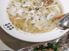 -渔语鱼酸菜鱼新川菜(来福士店)