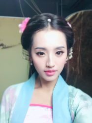 -盘子女人坊古装写真摄影(厦门总店)