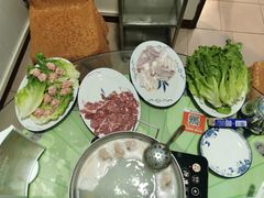 -华哥新鲜猪精品美食