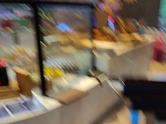 -筠咖啡西餐厅(上海国展宝龙丽筠酒店)