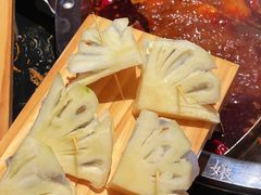-憨孃孃·重庆老火锅(红山黑金店)