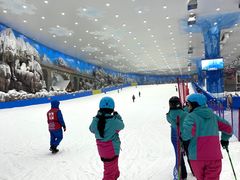 -长沙湘江冰雪世界