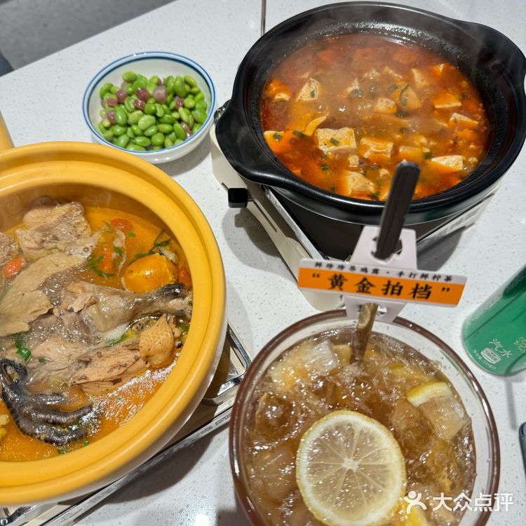 小火慢炖鸡汤的滋味