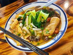 -螺阿牛柳州螺蛳粉·特色煲仔饭