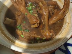 -卢大鲜鱼头捞饭(美利广场店)