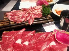 -猪啊牛呀羊啊铜盘烤肉(正大广场店)