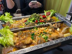 -集草轩·重庆麻辣烤鱼(西湖道店)