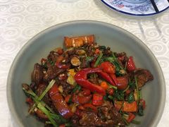 小炒黄牛肉-湖南乡情湘菜馆(罗湖店)