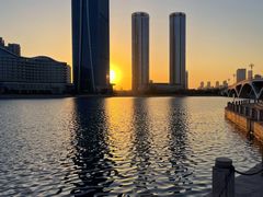 -巧克力渔家.小船海鲜胶东菜(万平口店)