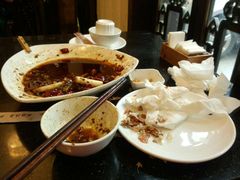 -休记光头香辣蟹干锅店(衣冠庙店)