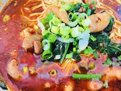 红烧肥肠小面-丁丁猫重庆小面(徐州路店)