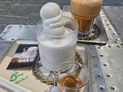 -出走咖啡·面包(宋庄店)
