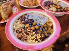 -爆炸头阿姨小四川正宗川味小吃(无任何分店)