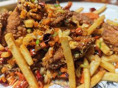 -老码头黑皮肘子锅包肉(赣水路店)