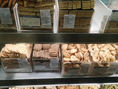 -上海哈尔滨食品厂(汇联商厦店)