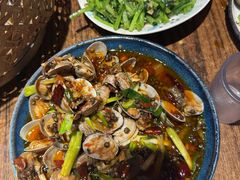 -蚝堡海鲜·威海菜·海肠捞饭·烧烤·亚洲吃蚝公司(幸福门店)