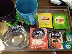 -卡罗酒店(东门晒布地铁站店)