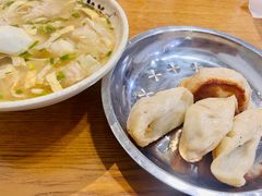 -黄阿姨锅贴大王(万航渡路店)