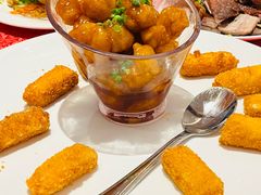 苹果糕拼酸甜龙俐球-侨美·唐荔园·40年地道粤菜