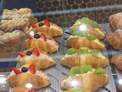 -昆明冠生园·蛋糕·面包(朗悦湾店)