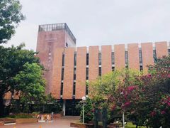 -香港理工大学