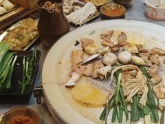 -阿昌白族石板烧·菌锅(大理古城店)