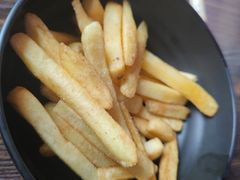 中华风薯条-拉面莊夢語＆中华料理八椿