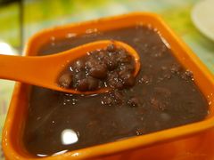 热鲜奶红豆沙-顺记冰室(宝华路店)