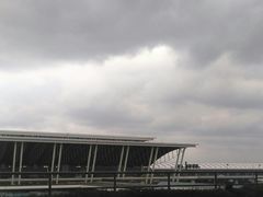 -大众空港宾馆·停车场