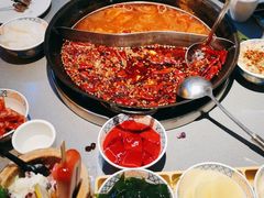 -周小明火锅(黑金冠社区店)