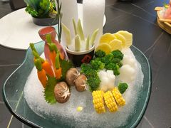 -鼎泰亨·海鲜牛肉餐厅(滨江店)