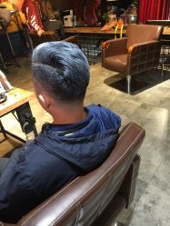 -侨治发型