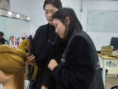 -吉田美学化妆美甲摄影培训(宁波校区)