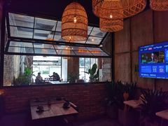 -岔巴精酿啤酒餐吧(南屏街店)