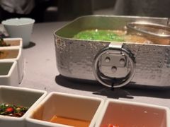 -左庭右院鲜牛肉火锅黑金店(陆家嘴中心店)