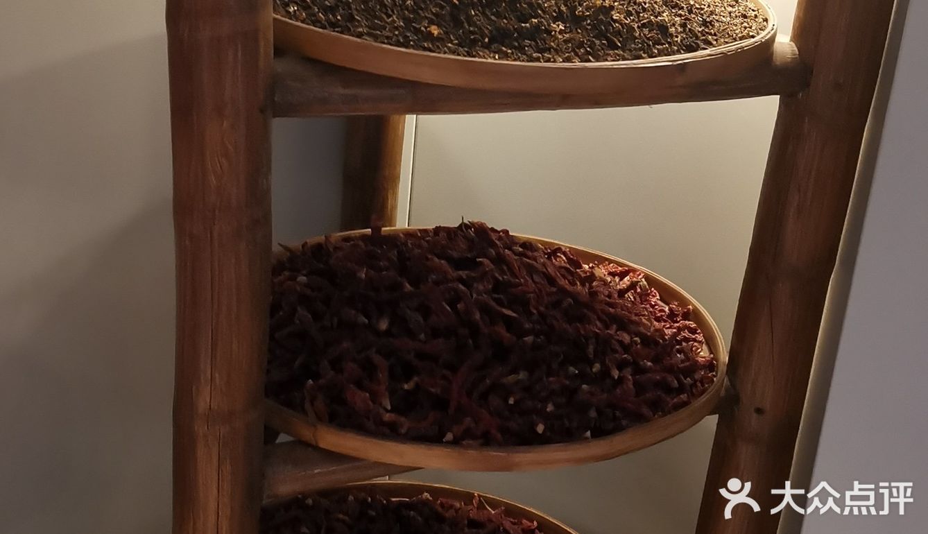 湘芙蓉群力第五大道店，是一家哈尔滨最高级的湘芙蓉去了就被吸引