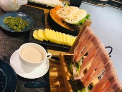 -湊湊火锅·茶憩(东城万达店)