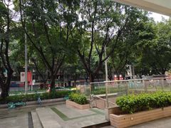 -烈士陵园(地铁站)