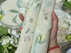 -李与白包子铺(桐梓林店)