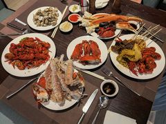 -元素自助餐厅·生蚝·海鲜·刺身(萝岗汇华希尔顿逸林酒店)