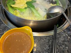 -一席地·本地鸡窝·杭帮鸡火锅(萧山银隆百货店)